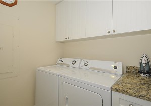 3030407-026-laundry.jpg