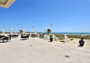 3030407-030-patio.jpg