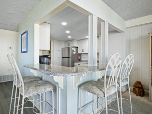 capri802-12-additional-dining.jpg
