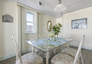 capri802-14-dining-area.jpg