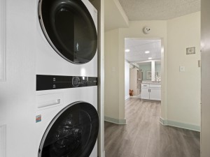 capri802-15-laundry.jpg