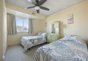 capri802-16-bedroom-3.jpg
