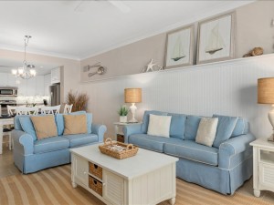 gateway-grand-1007-12-living-area.jpg