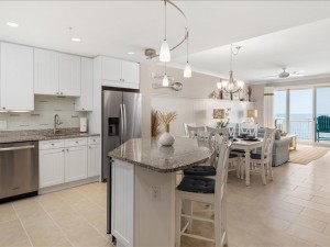 gateway-grand-1007-23-open-floor-plan.jpg