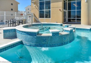 gateway-grand-704-48-pool.jpg