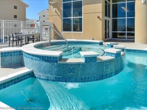 gateway-grand-704-48-pool.jpg