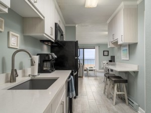 oceanwalk210-12-kitchen.jpg