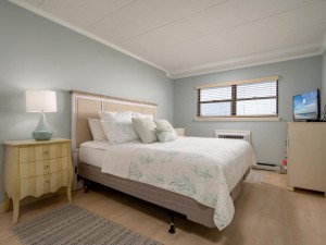 oceanwalk210-13-bedroom.jpg