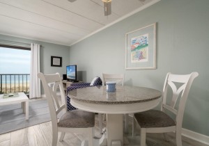 oceanwalk210-8-dining-area.jpg