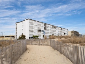 oceanwalk6-2-exterior-beach-side.jpg