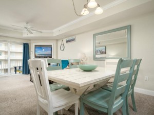 sunsetbeach307-11-dining-area.jpg