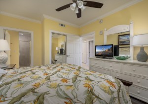southbeach203-17-bedroom-2.jpg