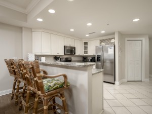 southbeach203-6-additional-dining.jpg