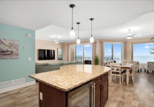 03-gateway-grand-609-3-open-floor-plan.jpg