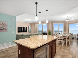 03-gateway-grand-609-3-open-floor-plan.jpg