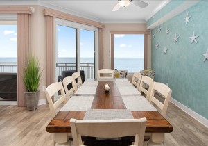 08-gateway-grand-609-8-dining-area.jpg