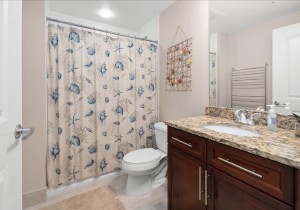 35-gateway-grand-609-35-bath-2.jpg