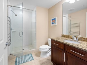 41-gateway-grand-609-41-bath-3.jpg