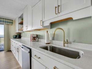 bayprincess216-10-kitchen.jpg