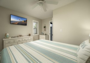 rustyanchor717-7-26-bedroom-3.jpg
