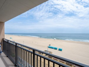 oceanhideaway401-3-view-north.jpg