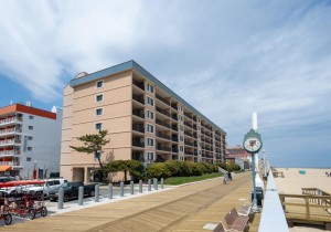oceanhideaway401-6-exterior-beach-side.jpg