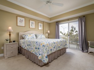 aventura203-10-primary-bedroom.jpg