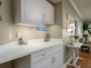 aventura203-4-wet-bar.jpg