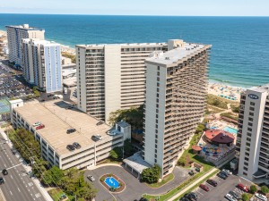 sea-watch-1514-1-exterior.jpg