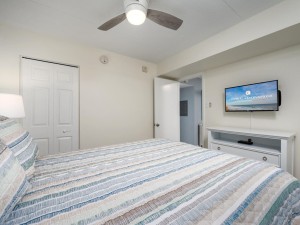 seawatch1815-22-bedroom-2.jpg