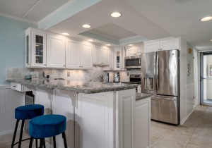 mooring303-6-kitchen.jpg