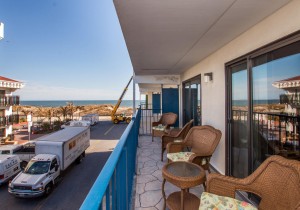 soverignseas203-5790-balcony.jpg