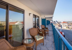 soverignseas203-5793-balcony.jpg