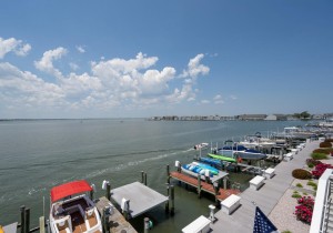 harbourtowne202b-6-view.jpg