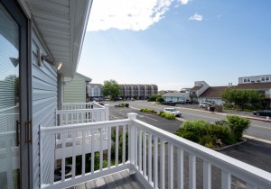 osprey614i-9-balcony-street-side.jpg