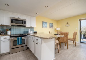 angelfish205-7-kitchen-and-dining.jpg