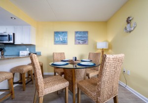 angelfish205-9-dining-area.jpg