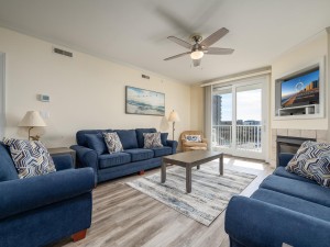 adagio409-15-living-area.jpg