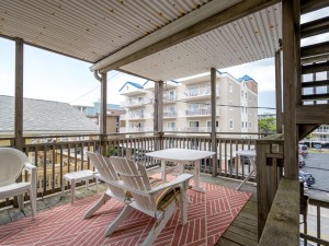 bounty2w-4-balcony.jpg