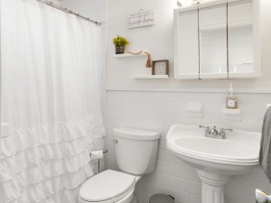 29-bath-owner.jpg