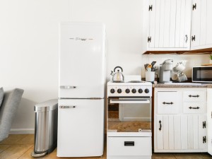 32-kitchen.jpg