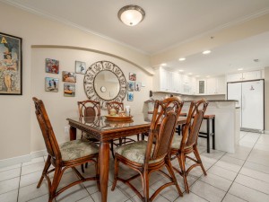 adagio507-11-dining-area.jpg