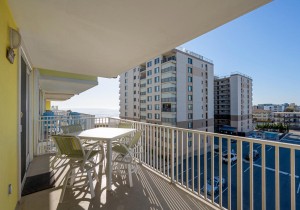 adagio507-2-balcony.jpg