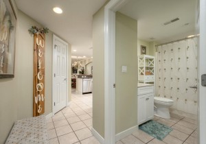 adagio508-18-hall.jpg