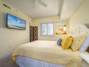 adagio508-23-bedroom-3.jpg