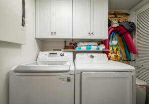 adagio508-26-laundry.jpg