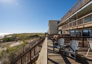 beachcolony3-11-exterior.jpg