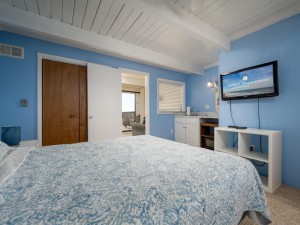 beachcolony3-21-bedroom-2-4th-level.jpg