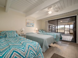 beachcolony3-43-ground-floor-bedroom.jpg