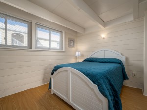 summerhouse5-22-bedroom-4-3rd-floor.jpg